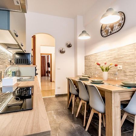 La Casa Di Umberto Apartment Рим Екстериор снимка